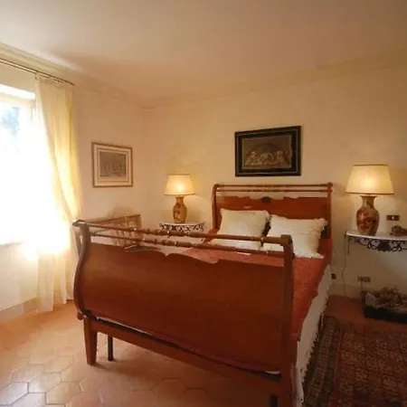 Sleeps 6 Pool Air Con Wifi Dunarobba